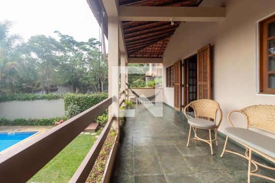 Varanda da Sala de casa para alugar com 4 quartos, 300m² em Bairro Jardim Nossa Senhora das Graças, Cotia