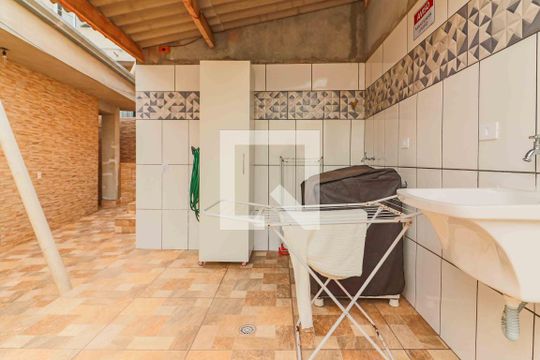 Lavanderia de kitnet/studio para alugar com 1 quarto, 30m² em Jaguaré, São Paulo