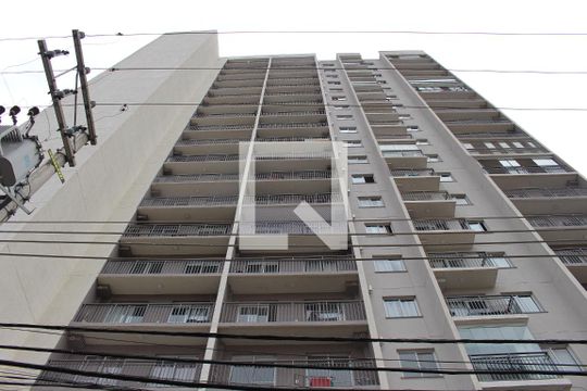 Fachada de apartamento à venda com 2 quartos, 38m² em Vila Tolstoi, São Paulo