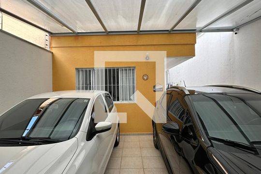 Garagem de casa à venda com 3 quartos, 125m² em Vila Butantã, São Paulo
