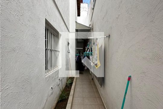 Área comum de casa à venda com 3 quartos, 125m² em Vila Butantã, São Paulo