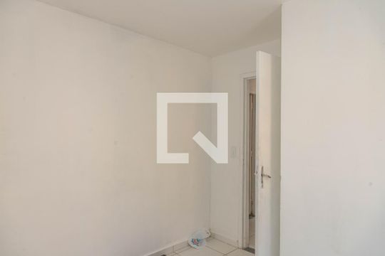 Quarto 2 de apartamento para alugar com 2 quartos, 47m² em Casa Grande, Diadema