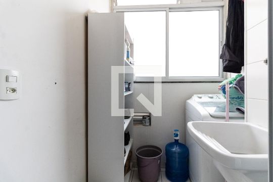 Lavanderia de apartamento à venda com 2 quartos, 45m² em Parque Fongaro, São Paulo