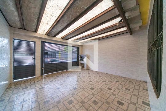 Garagem de casa à venda com 3 quartos, 175m² em Jardim Santo André, Santo André