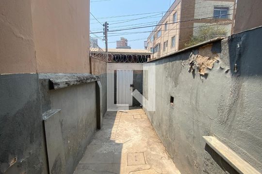 Área de Serviço de casa à venda com 8 quartos, 500m² em Barroca, Belo Horizonte