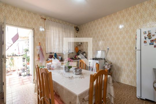 Cozinha de casa à venda com 3 quartos, 152m² em Vila Ester (zona Norte), São Paulo