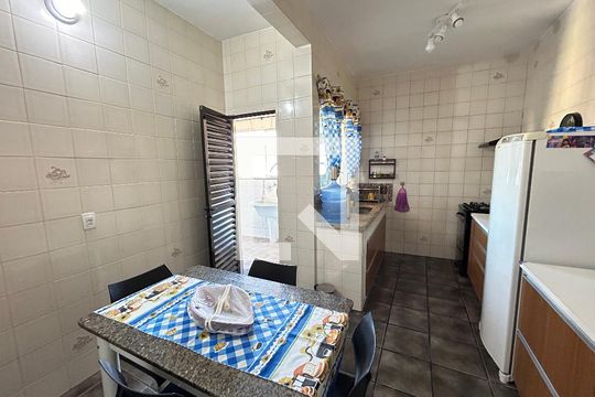 Cozinha de casa à venda com 3 quartos, 317m² em Abolição, Rio de Janeiro