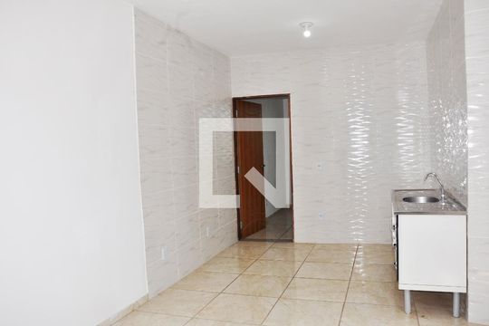 Sala/Cozinha de casa para alugar com 1 quarto, 35m² em Vila Renato, São Paulo