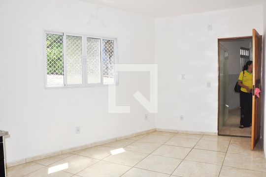 Casa para alugar com 1 quarto, 35m² em Vila Renato, São Paulo