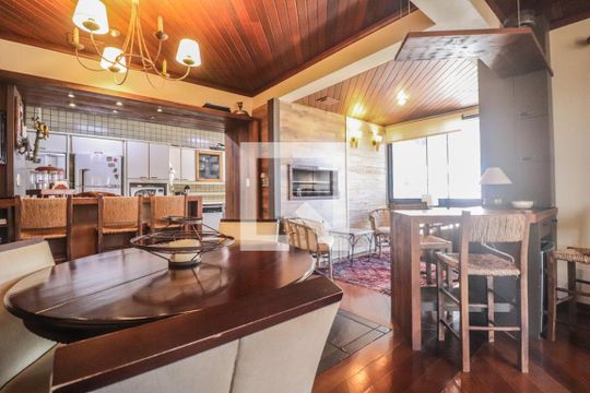 Sala de apartamento à venda com 3 quartos, 250m² em Morro do Espelho, São Leopoldo
