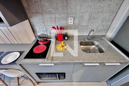 Cozinha de kitnet/studio à venda com 0 quarto, 25m² em Campo Belo, São Paulo