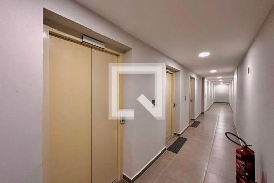 Hall Apartamento de kitnet/studio à venda com 0 quarto, 25m² em Campo Belo, São Paulo