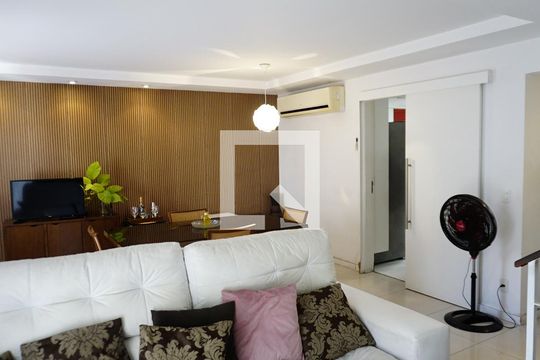 Sala de casa de condomínio à venda com 4 quartos, 235m² em Freguesia (jacarepaguá), Rio de Janeiro