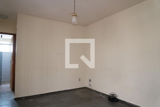 Apartamento à venda com 2 quartos, 50m² em Chácaras Califórnia, Contagem