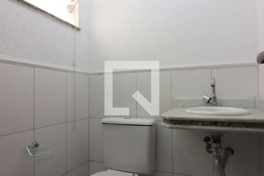 Lavabo 1 de casa para alugar com 3 quartos, 227m² em Anchieta, São Bernardo do Campo