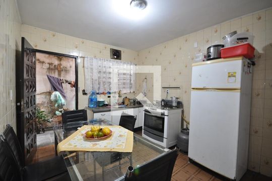 Cozinha de casa à venda com 2 quartos, 130m² em Vila Medeiros, São Paulo