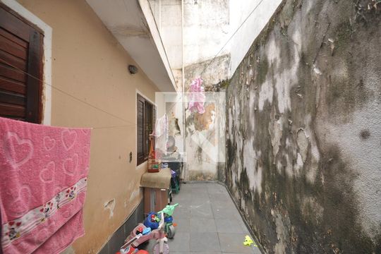 Quintal de casa à venda com 2 quartos, 130m² em Vila Medeiros, São Paulo