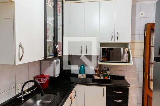 Armário de casa de condomínio à venda com 3 quartos, 97m² em Vila Metalúrgica, Santo André