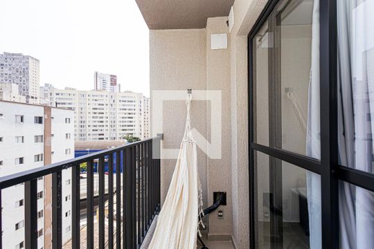 Sacada de kitnet/studio para alugar com 1 quarto, 19m² em Bela Vista, São Paulo