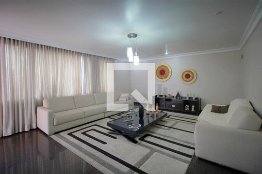 Casa à venda com 7 quartos, 500m² em Silveira, Belo Horizonte