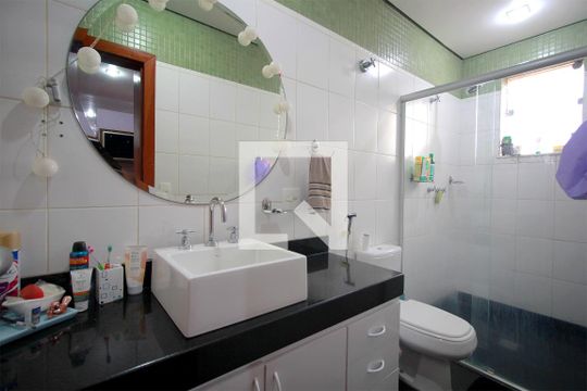 Banheiro da Suíte 1 de casa à venda com 7 quartos, 500m² em Silveira, Belo Horizonte