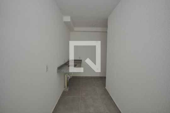 Cozinha de apartamento à venda com 2 quartos, 42m² em Vila Nova Mazzei, São Paulo