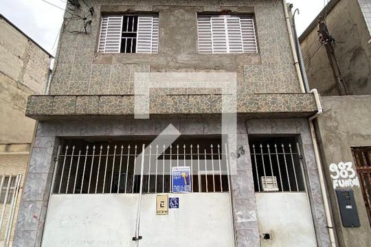 Fachada com plaquinha de casa à venda com 4 quartos, 70m² em Jardim Brasil (zona Norte), São Paulo