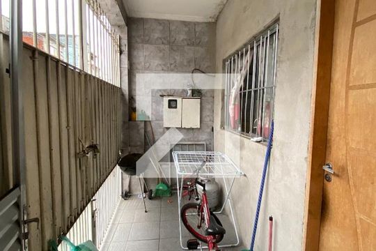Área comum de casa à venda com 4 quartos, 70m² em Jardim Brasil (zona Norte), São Paulo