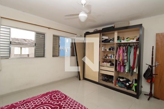 Quarto 1 de casa à venda com 4 quartos, 70m² em Jardim Brasil (zona Norte), São Paulo