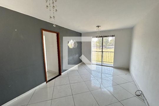 Apartamento para alugar com 2 quartos, 60m² em Marechal Hermes, Rio de Janeiro