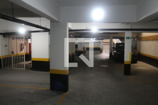 Garagem de apartamento à venda com 3 quartos, 110m² em Santa Maria, São Caetano do Sul