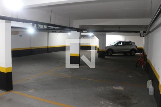 Garagem de apartamento à venda com 3 quartos, 110m² em Santa Maria, São Caetano do Sul