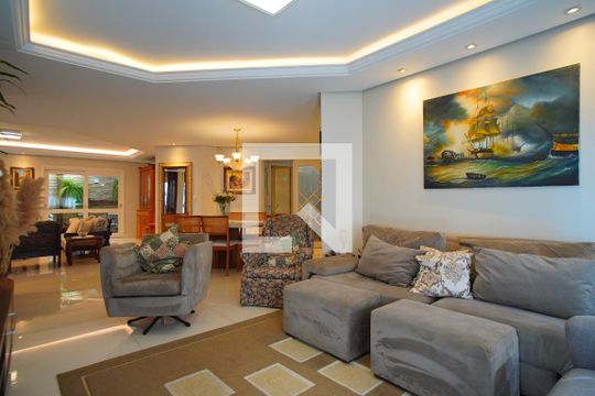 Sala de casa à venda com 6 quartos, 400m² em Sarandi, Porto Alegre
