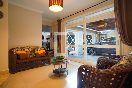 Sala 2 de casa à venda com 6 quartos, 400m² em Sarandi, Porto Alegre