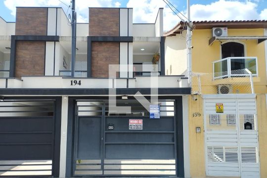 Fachada de casa à venda com 3 quartos, 145m² em Parque Mandaqui, São Paulo