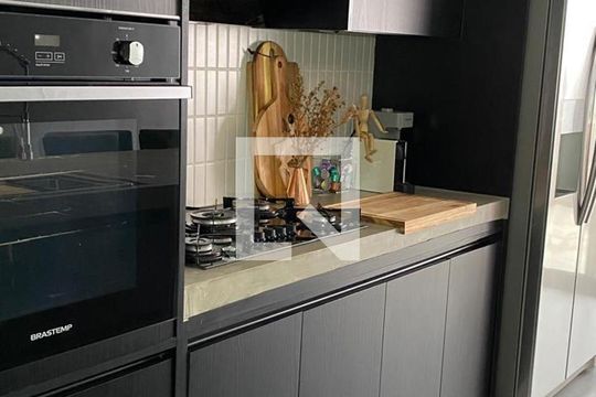 Cozinha de casa à venda com 2 quartos, 120m² em Vila Metalúrgica, Santo André