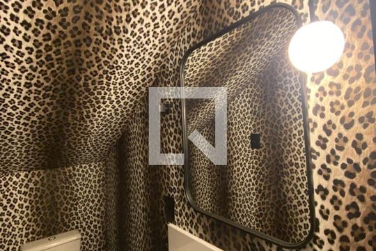 lavabo de casa à venda com 2 quartos, 120m² em Vila Metalúrgica, Santo André