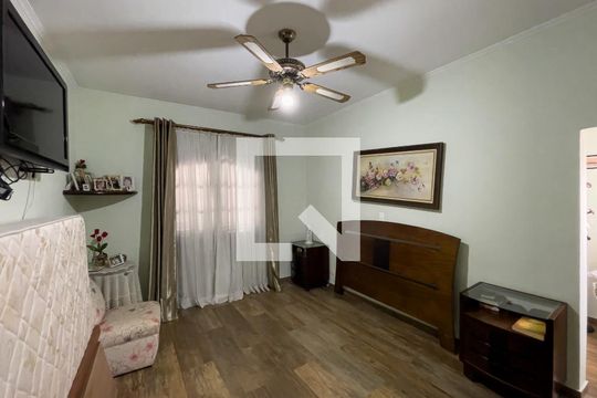 Quarto 1 de casa para alugar com 3 quartos, 190m² em Jardim Aricanduva, São Paulo