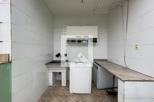 Área de Serviço de casa para alugar com 3 quartos, 190m² em Jardim Aricanduva, São Paulo