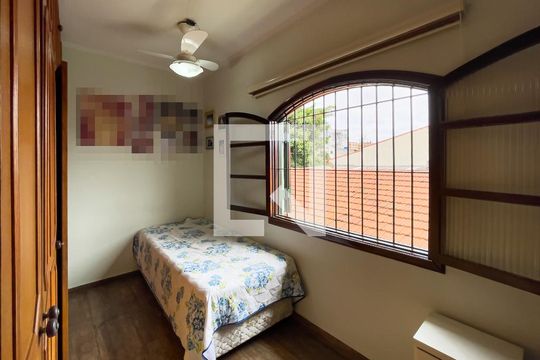 Quarto 2 de casa para alugar com 3 quartos, 190m² em Jardim Aricanduva, São Paulo