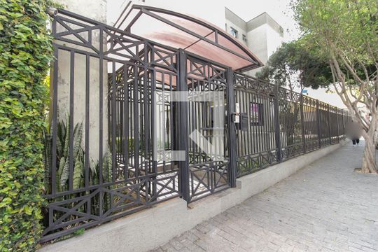Fachada do Prédio de apartamento à venda com 2 quartos, 50m² em Vila Jacuí, São Paulo
