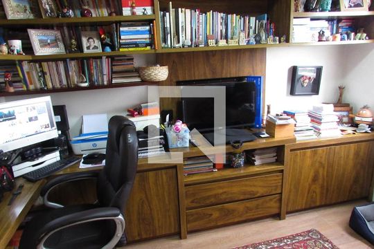 Escritório de apartamento à venda com 4 quartos, 155m² em Jardim Londrina, São Paulo