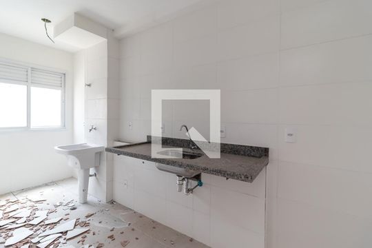 Cozinha de apartamento à venda com 2 quartos, 50m² em Vila Pita, São Paulo