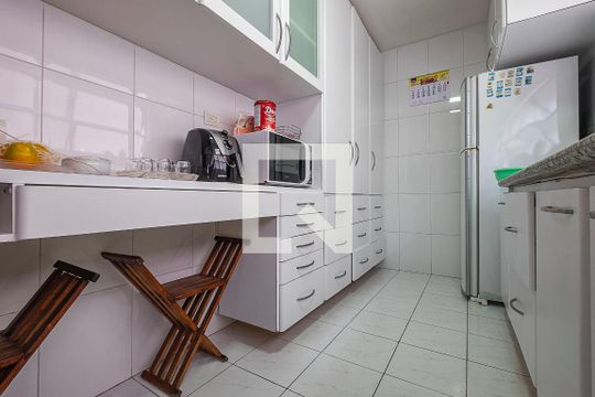 Cozinha de apartamento à venda com 3 quartos, 158m² em Jardim Paulista, São Paulo