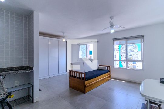 Studio de kitnet/studio para alugar com 1 quarto, 28m² em Vila Buarque, São Paulo