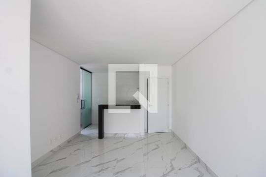 Sala de apartamento à venda com 3 quartos, 90m² em Itapoã, Belo Horizonte