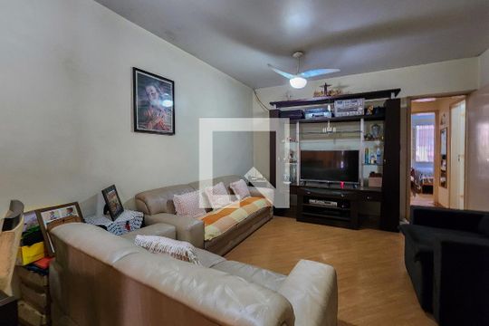 Sala de casa para alugar com 3 quartos, 130m² em Santa Terezinha, São Bernardo do Campo