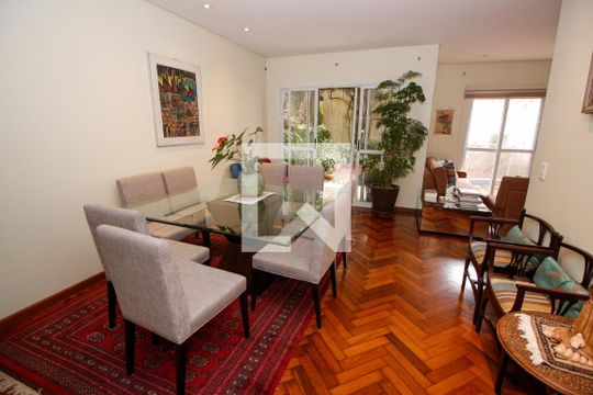 Sala de casa à venda com 3 quartos, 230m² em Jardim Morumbi, São Paulo