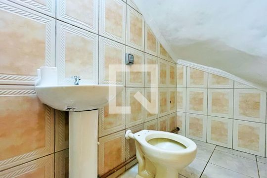 Lavabo de casa à venda com 2 quartos, 120m² em Vila São Pedro, Guarulhos