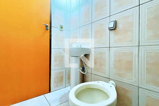 Lavabo de casa à venda com 2 quartos, 120m² em Vila São Pedro, Guarulhos